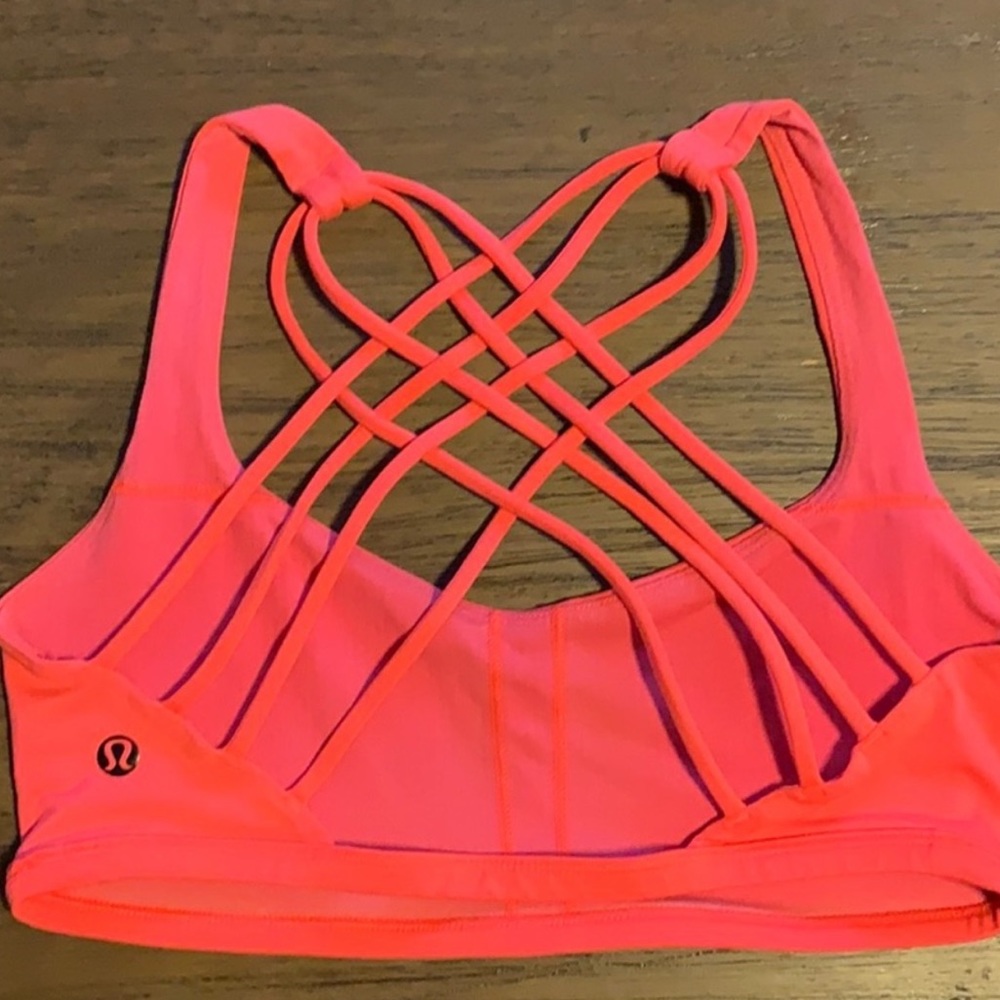 Lululemon sports bra - Picture 2 of 2